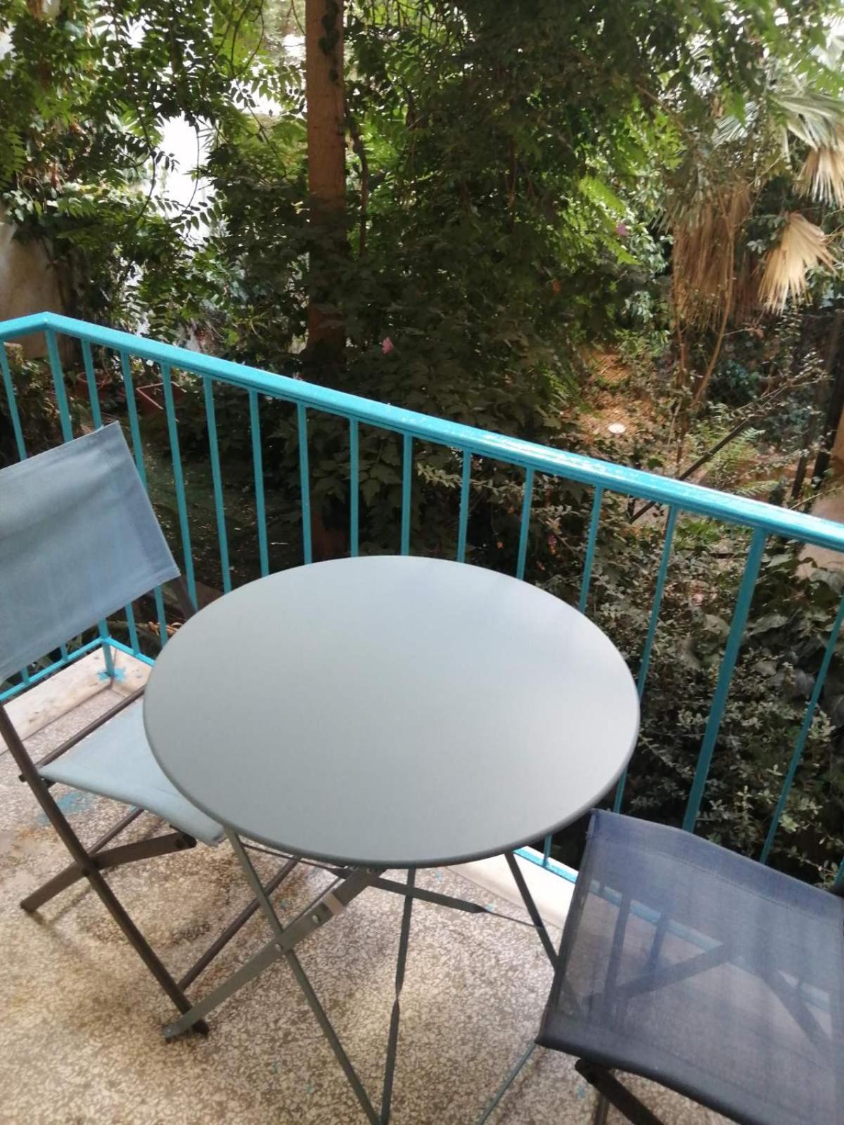 Ανακαινισμένο 8 Λεπτά Από Το Μετρό. Apartment Athens Exterior photo